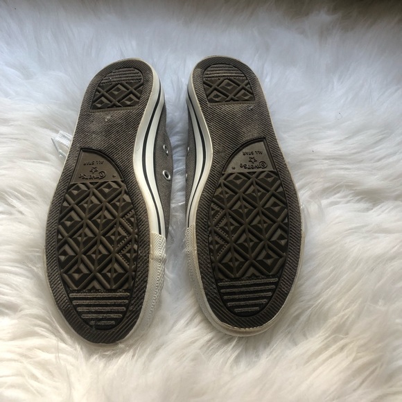 Chuck Taylor All Star Dainty Low Top - Picture 2 of 3